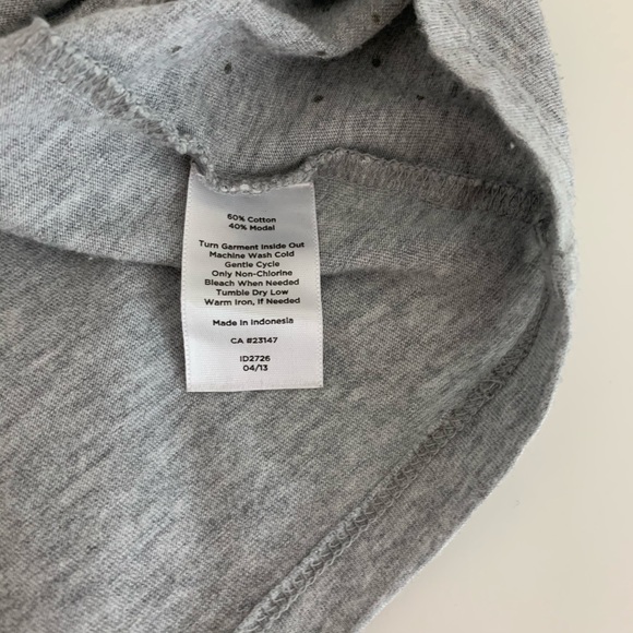 🌷Talbots Woman Petites Gray Drape Neck Sparkle 2X - Picture 7 of 7
